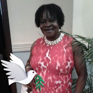 Meet your Posher, Elaine